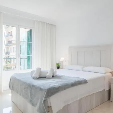 Family Scandinavia City Center & Near The Beach Malaga Exterior photo